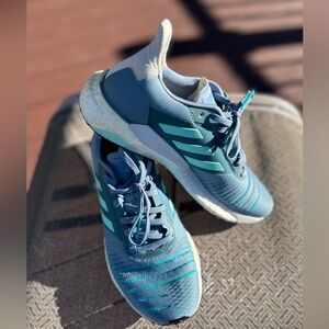 Adidas Blue, Teal and White Athletic Sneakers. Ladies 7.5